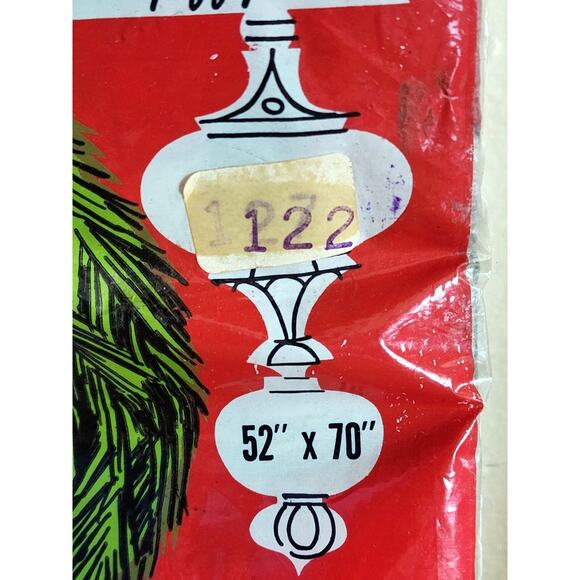 Vintage Vinyl Poinsettia Christmas Tablecloth 52" x 70" Waterproof NOS - Picture 6 of 9